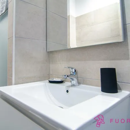 Residenza Bolzoni Avio Apartamento *